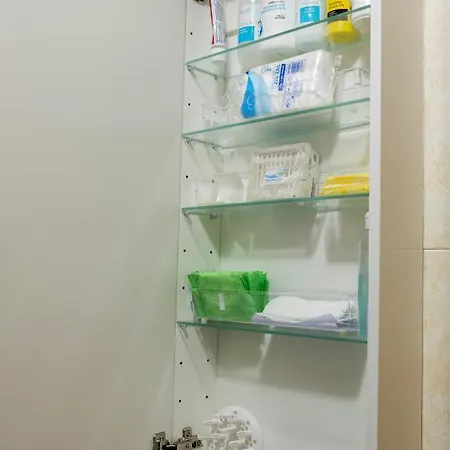 Sesar Vut-co-001865 Apartment Padron