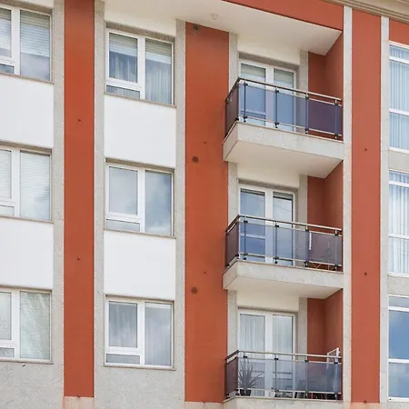 Sesar Vut-co-001865 Apartment